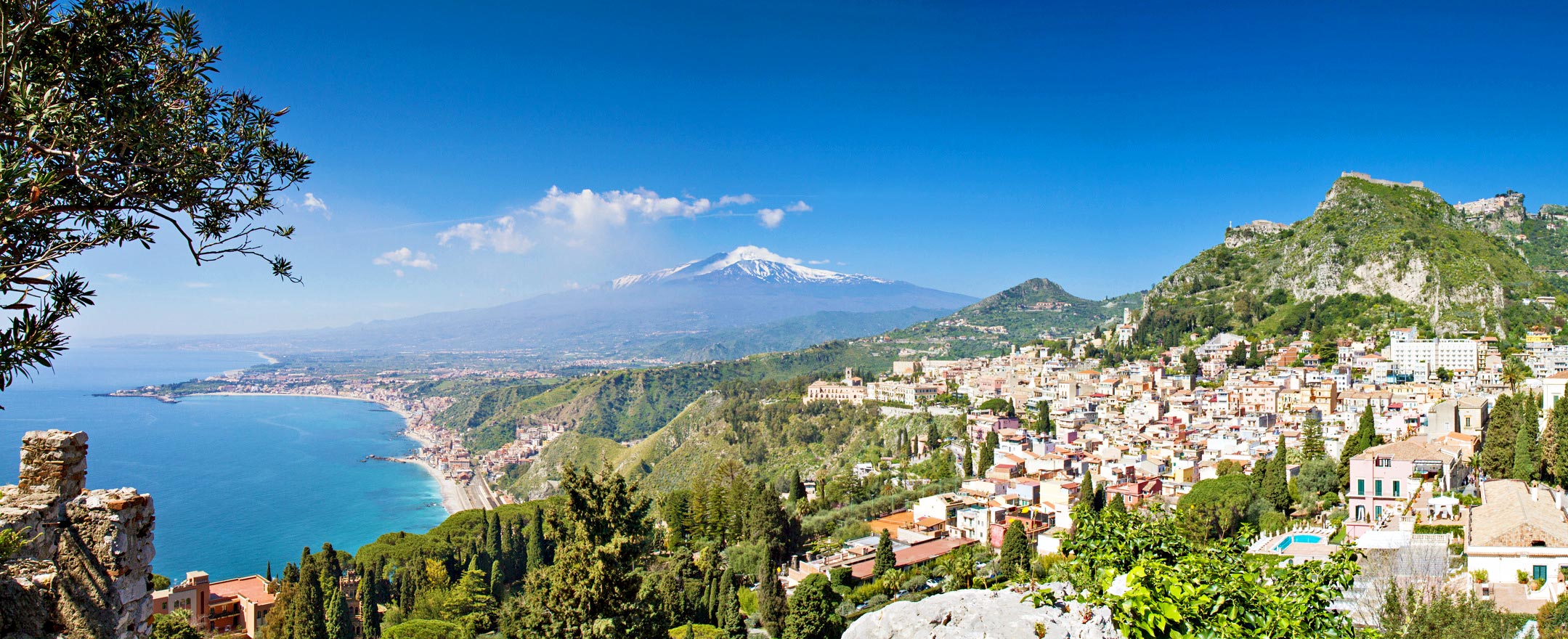 Sizilien - Taormina mit Sicht zum Etna
